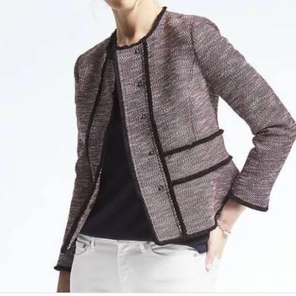 Banana Republic Jackets & Blazers - NWT Banana Republic Peplum Tweed Blazer - Size 2